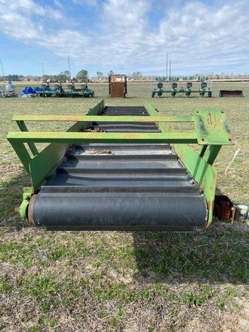 John Deere BALER - BALE CONVEYOR 14-Foot Bale Conveyor Parts Catalogue Manual (PC557) - PDF File Download