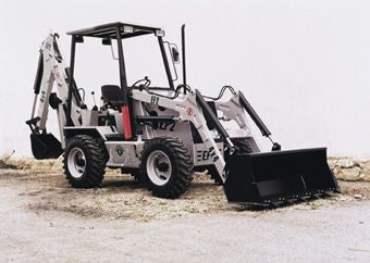 Bobcat EF2 Loader Backhoe Operation & Maintenance Manual 6904720 - Manual labs
