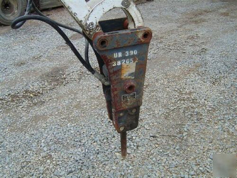 Bobcat HYDRAULIC BREAKER 1560 Operation & Maintenance Manual 6724074 enGB PDF Download - Manual labs