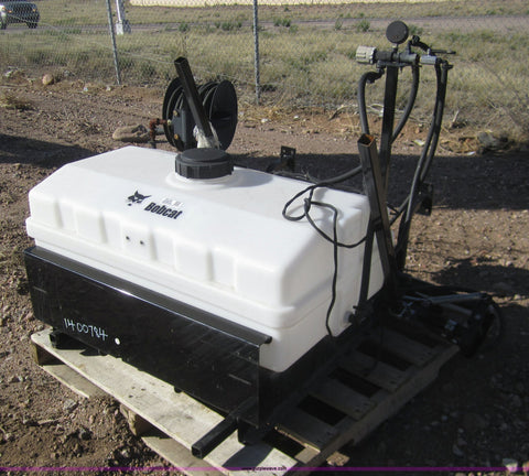 Bobcat Sprayer Operation & Maintenance Manual S/N 006400101 & Above 6990479 enUS PDF Download - Manual labs