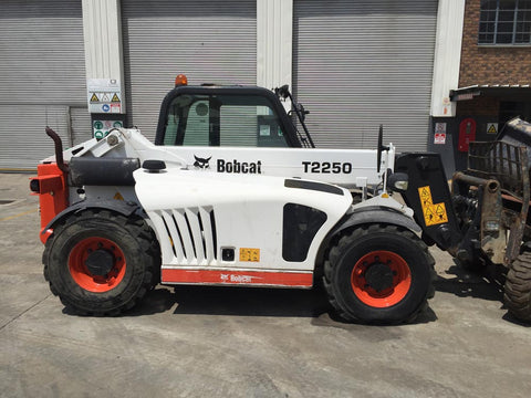 Bobcat Versa TTC Telescopic Handler T2250  Operation & Maintenance Manual 6989550 - Manual labs