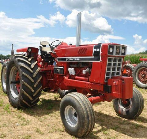 Case IH 1566, 1568 Tractor Operator’s Manual 1084211R1 - Manual labs
